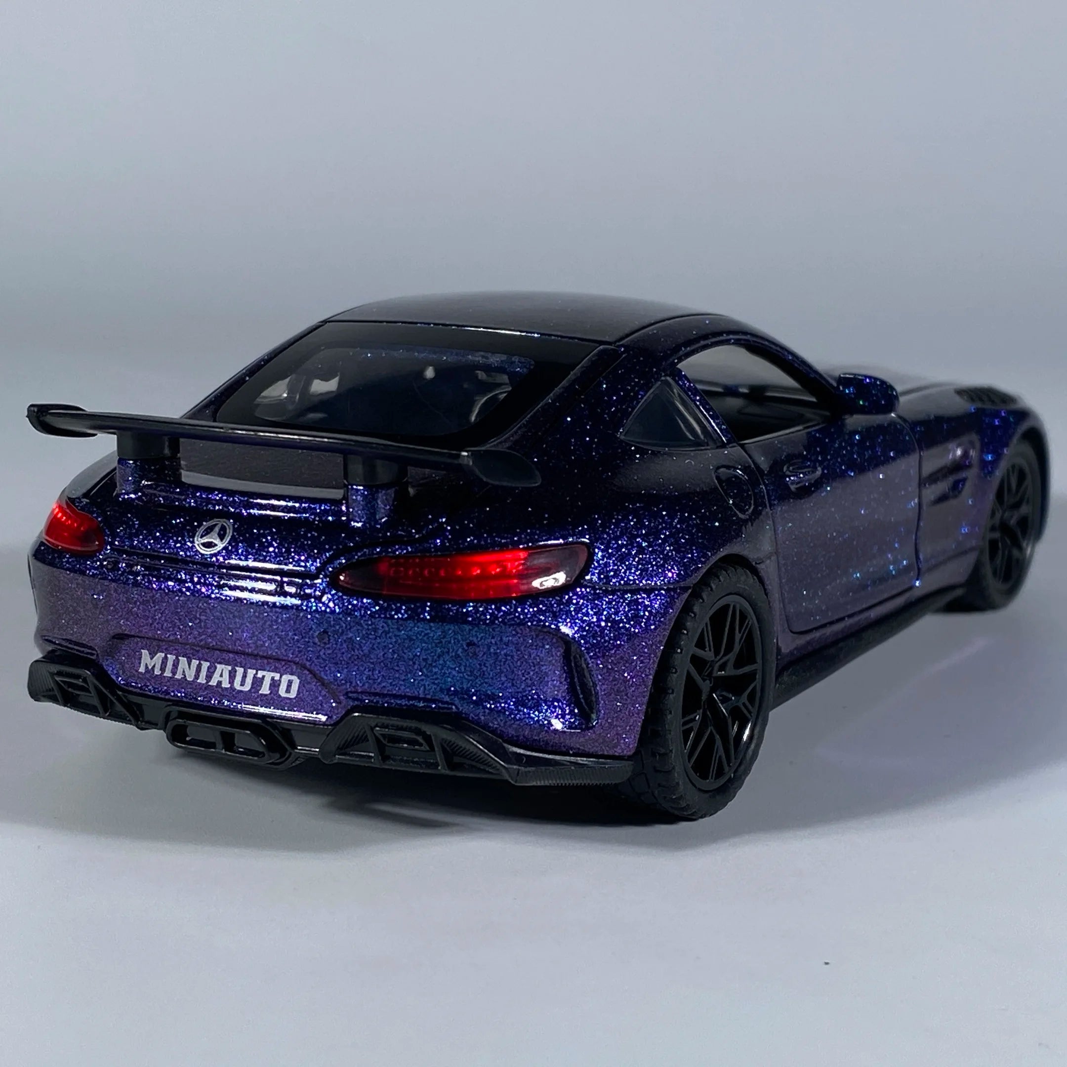 1:32 Mercedes Benz AMG GT