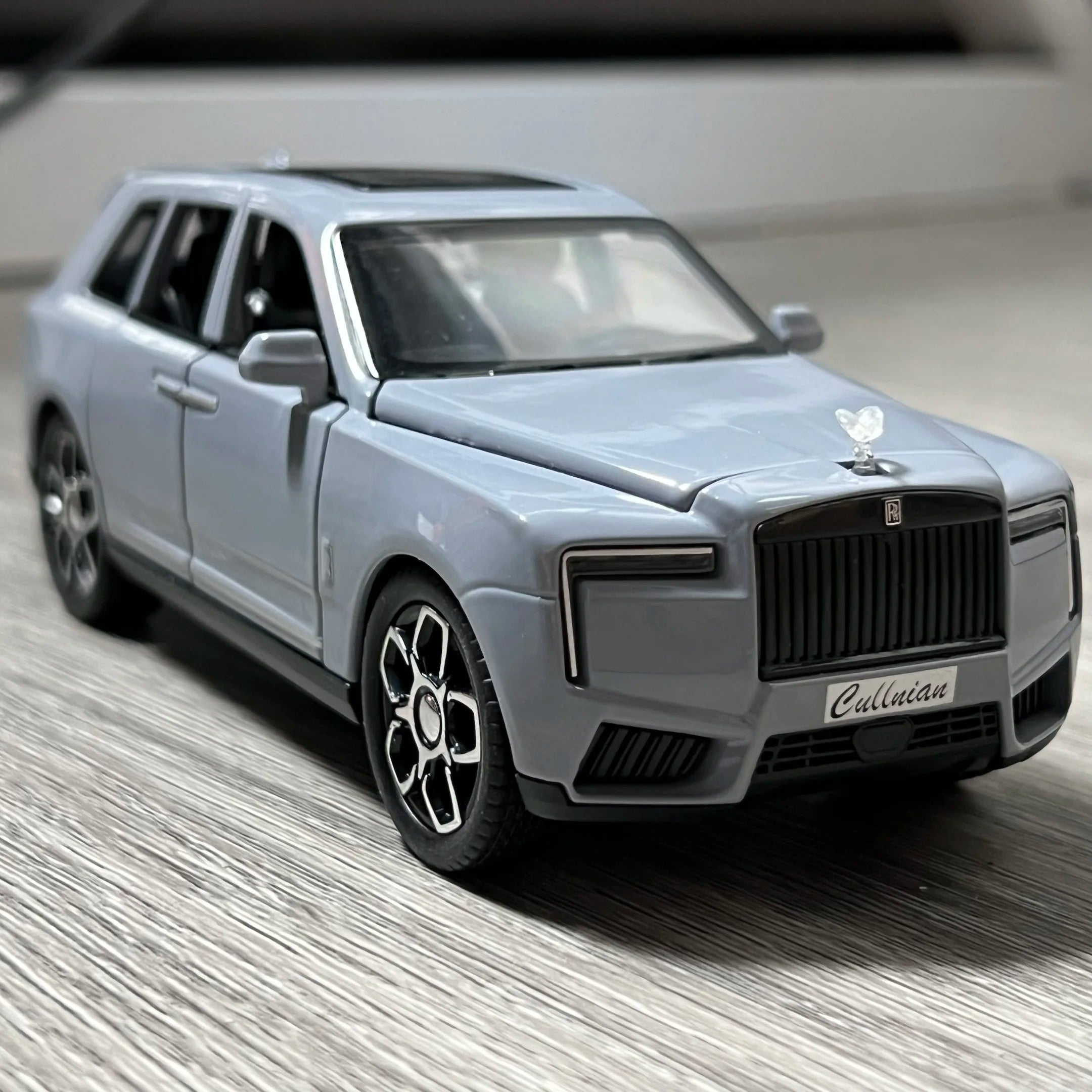 1:32 Rolls Royce Cullinan